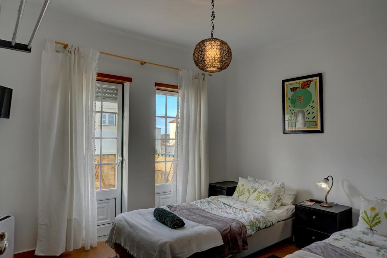 Peniche Surf Lodge 2 エクステリア 写真